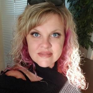 Meet your Posher, Cecilia